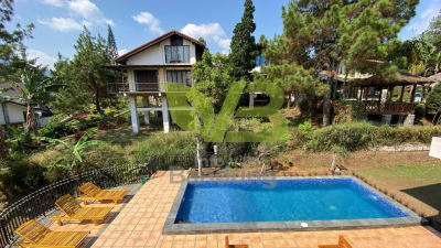 Villa bisa 30 orang atau lebih di Bandung