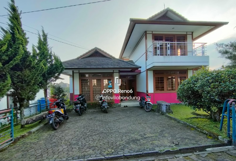 Villa Sakura Bisa 15 Orang