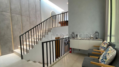 Villa SJK, Bangunan 2 Lantai dengan 4 Kamar Tidur