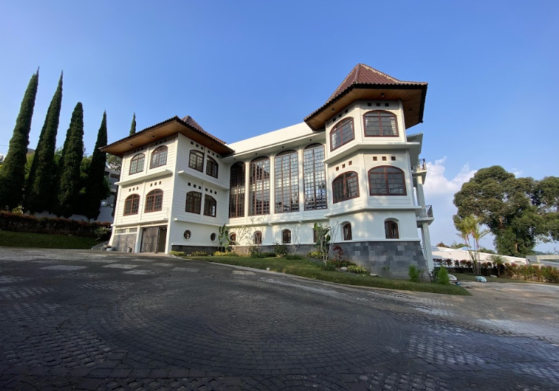 Villa Sultan Untuk Rombongan 50 Orang