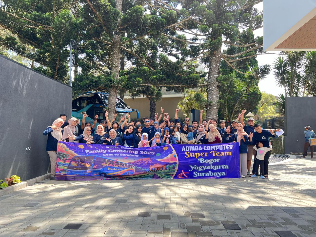 Villa bisa 30 orang atau lebih di Bandung